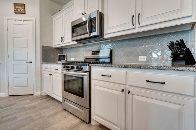 15900 Back Nine Road, Fort Worth, TX 76177