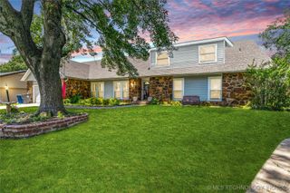 9208 S 70th Avenue E, Tulsa, OK 74133