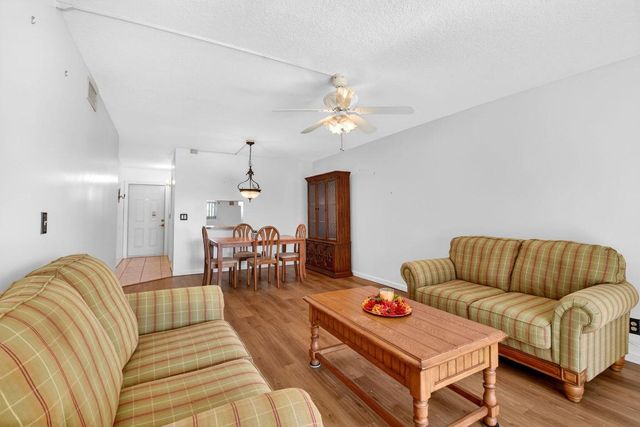 230 NE 26th Avenue 3020, Boynton Beach, FL 33435