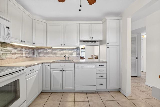 230 NE 26th Avenue 3020, Boynton Beach, FL 33435