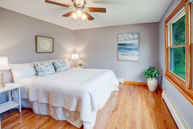 4 Mill Rd, Chelmsford, MA 01824