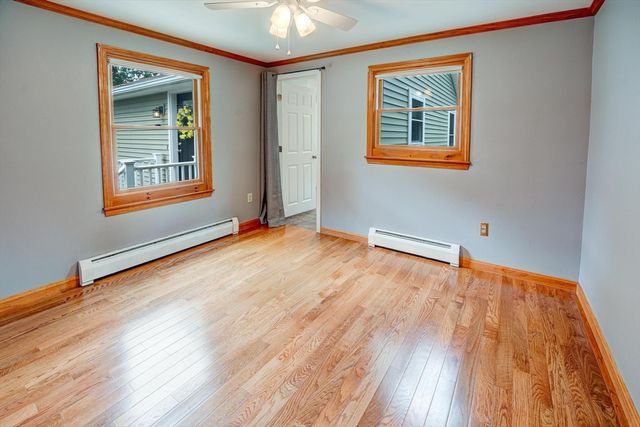 4 Mill Rd, Chelmsford, MA 01824