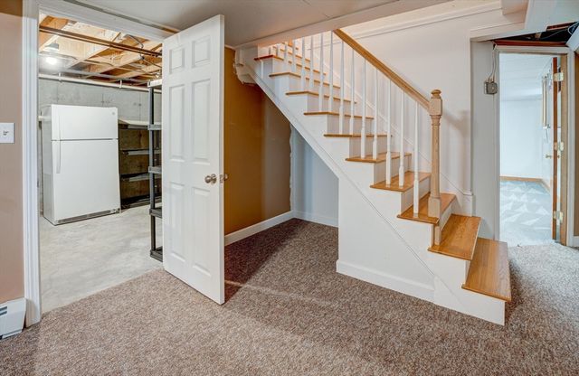 4 Mill Rd, Chelmsford, MA 01824