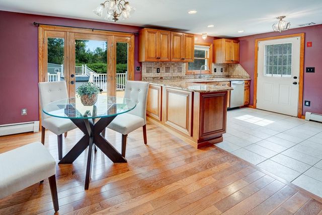 4 Mill Rd, Chelmsford, MA 01824