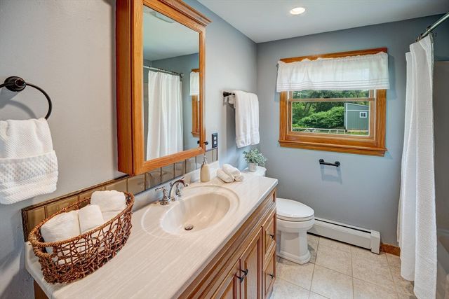 4 Mill Rd, Chelmsford, MA 01824