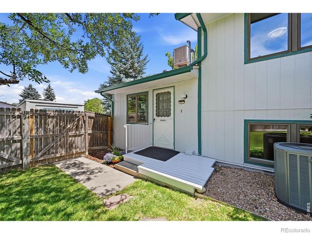 8241 W Pomona Drive, Arvada, CO 80005