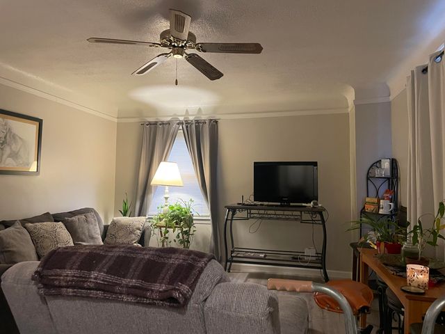 18680 Five Points Street, Redford Charter Twp, MI 48240