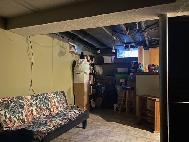 18680 Five Points Street, Redford Charter Twp, MI 48240