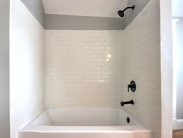 1714 Indiana Avenue, La Porte, IN 46350