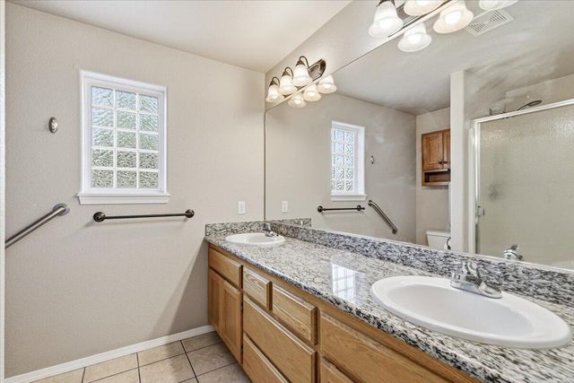 1706 Dragon Tail Place, Medford, OR 97504