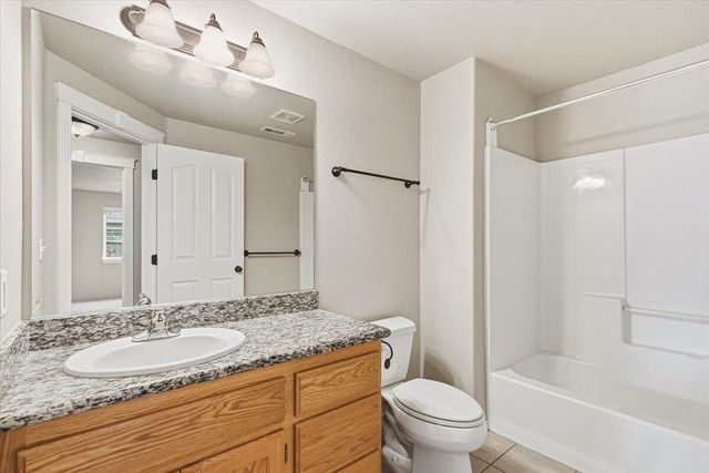 1706 Dragon Tail Place, Medford, OR 97504