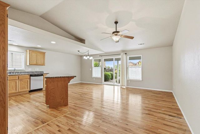 1706 Dragon Tail Place, Medford, OR 97504