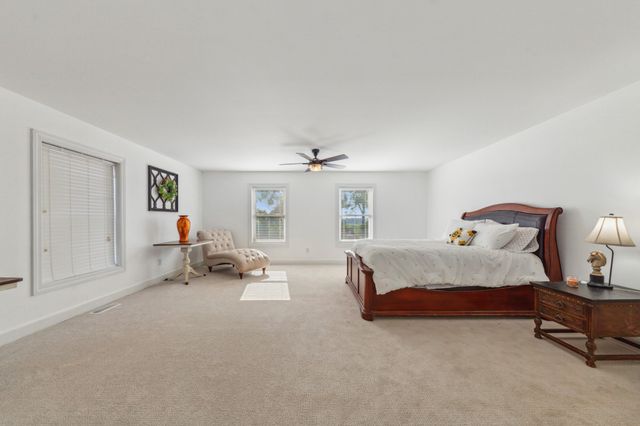 4000 Cantebury Dr, Culleoka, TN 38451