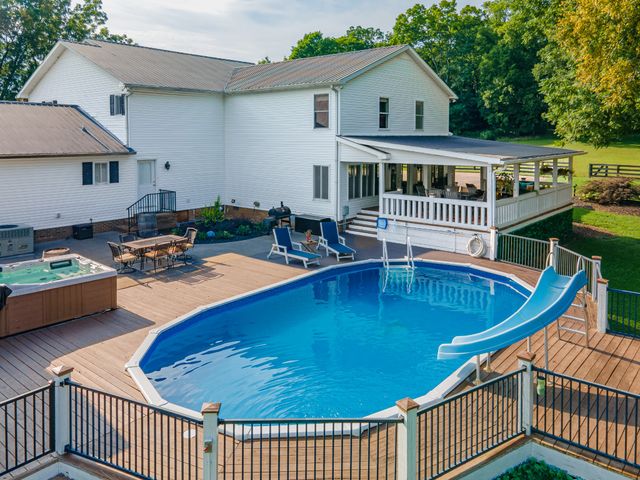 4000 Cantebury Dr, Culleoka, TN 38451