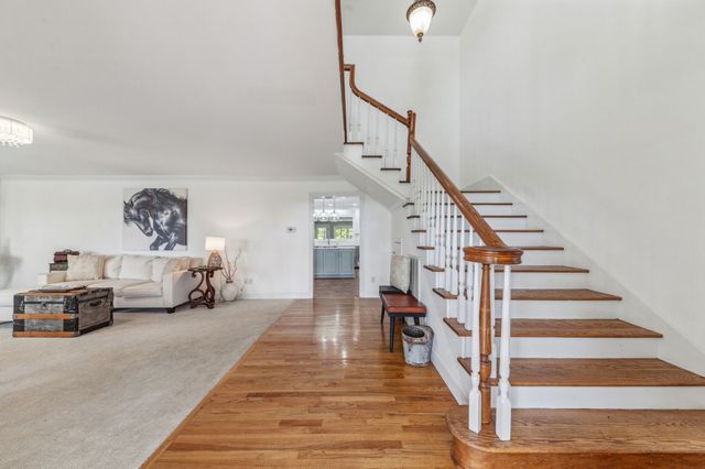 4000 Cantebury Dr, Culleoka, TN 38451