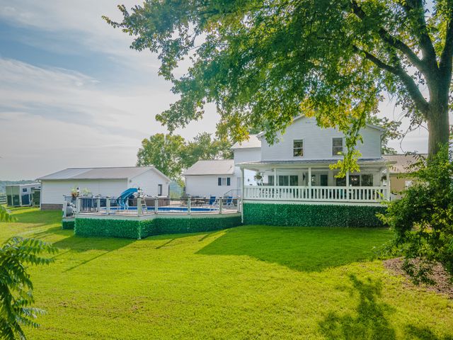 4000 Cantebury Dr, Culleoka, TN 38451
