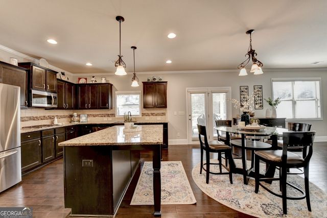 7835 Scout Creek Circle, Suwanee, GA 30024