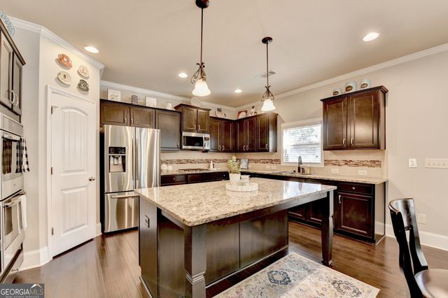 7835 Scout Creek Circle, Suwanee, GA 30024