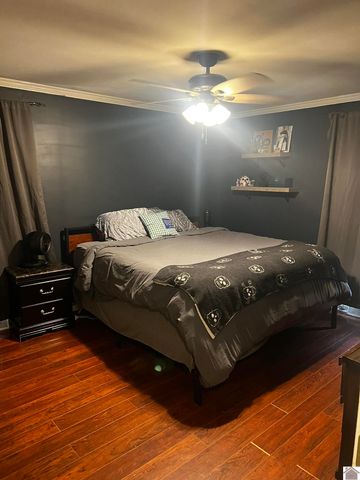 119 Nickell Heights Rd, Paducah, KY 42003