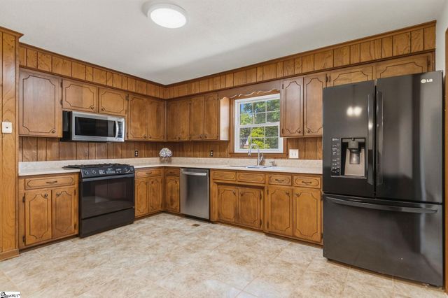 479 Ransdell Drive, Spartanburg, SC 29607
