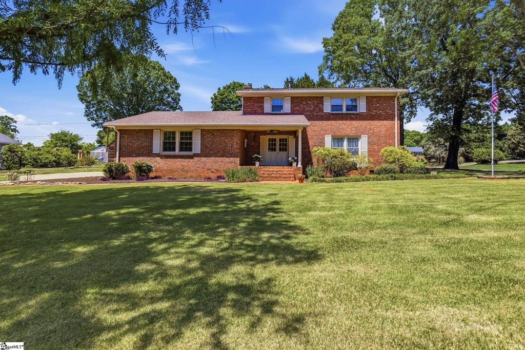 479 Ransdell Drive, Spartanburg, SC 29607