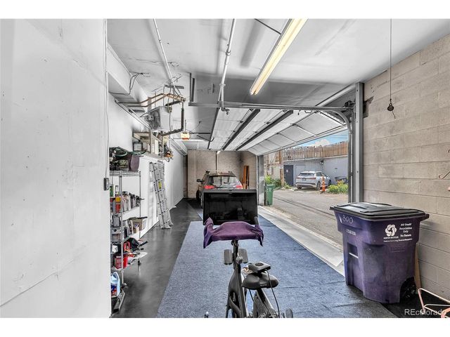 800 W 8th Ave 201, Denver, CO 80204