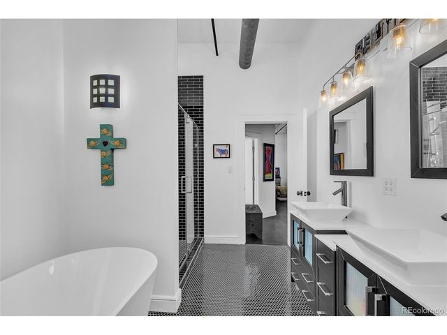 800 W 8th Ave 201, Denver, CO 80204