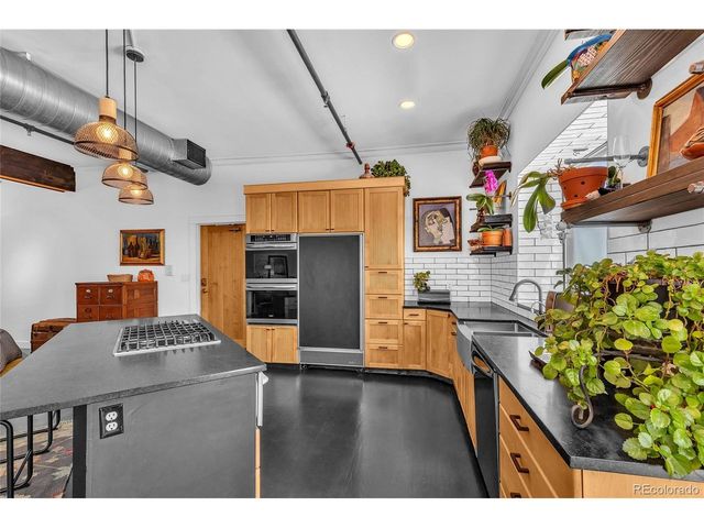800 W 8th Ave 201, Denver, CO 80204
