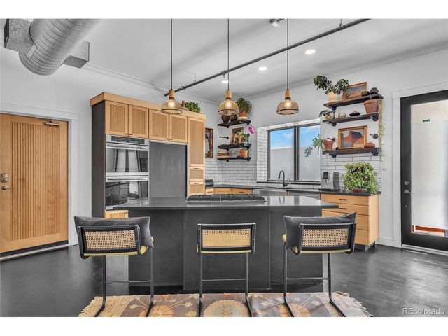 800 W 8th Ave 201, Denver, CO 80204