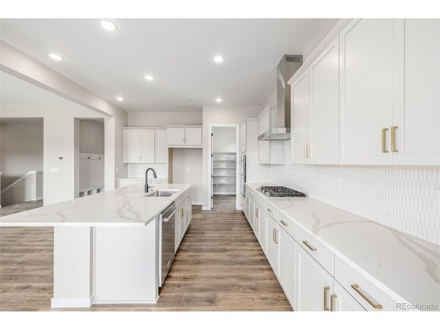 1850 Hickory Ave, Erie, CO 80516