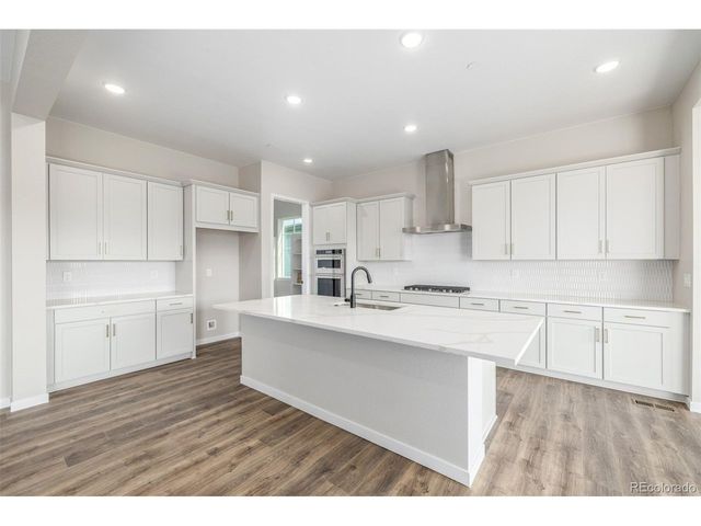 1850 Hickory Ave, Erie, CO 80516