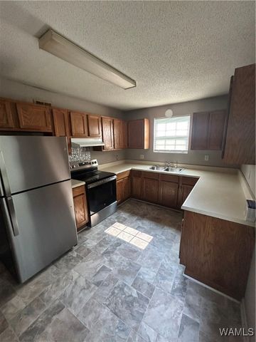 2407 3rd ST E, Tuscaloosa, AL 35404