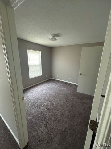 2407 3rd ST E, Tuscaloosa, AL 35404