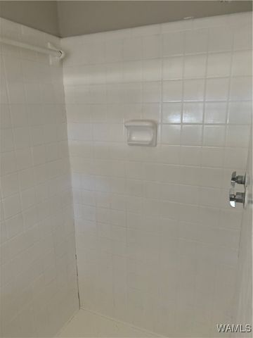 2407 3rd ST E, Tuscaloosa, AL 35404