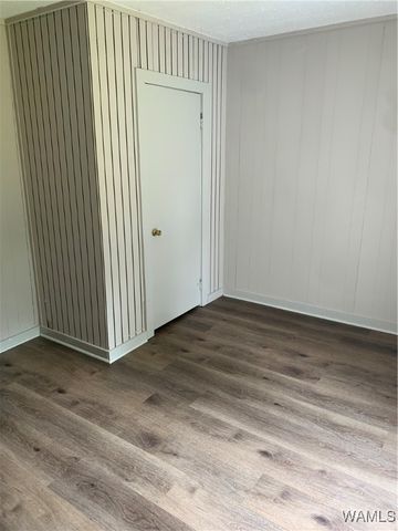 2407 3rd ST E, Tuscaloosa, AL 35404