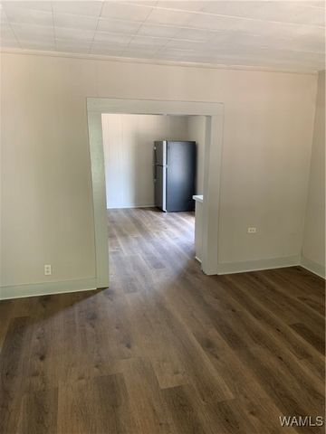 2407 3rd ST E, Tuscaloosa, AL 35404