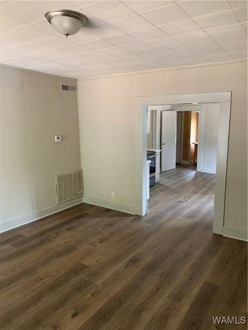 2407 3rd ST E, Tuscaloosa, AL 35404