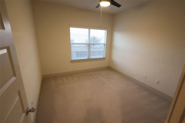 2101 Town Centre DR 1705, Round Rock, TX 78664