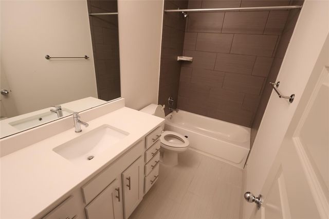 2101 Town Centre DR 1705, Round Rock, TX 78664