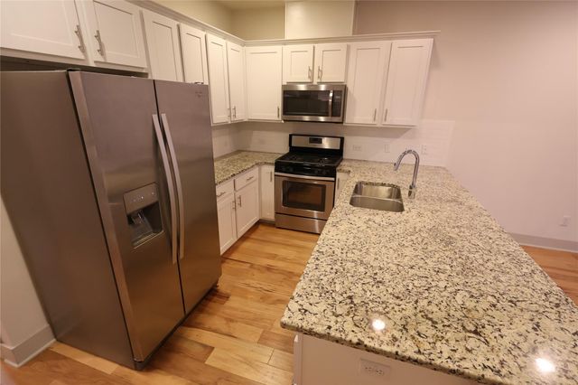 2101 Town Centre DR 1705, Round Rock, TX 78664