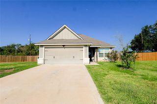 306 Still Meadow Street, Caldwell, TX 77836