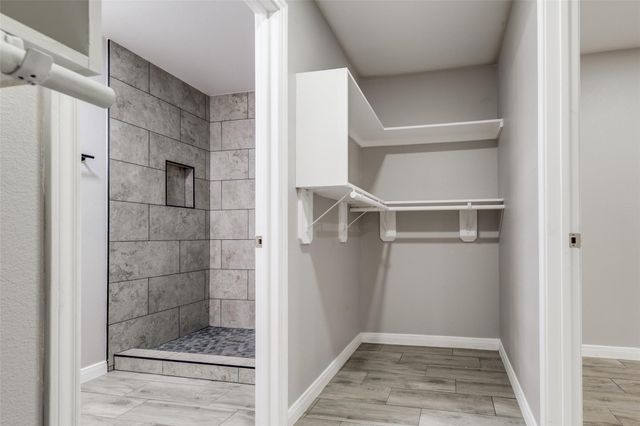 6038 Glenhurst Drive, Houston, TX 77033