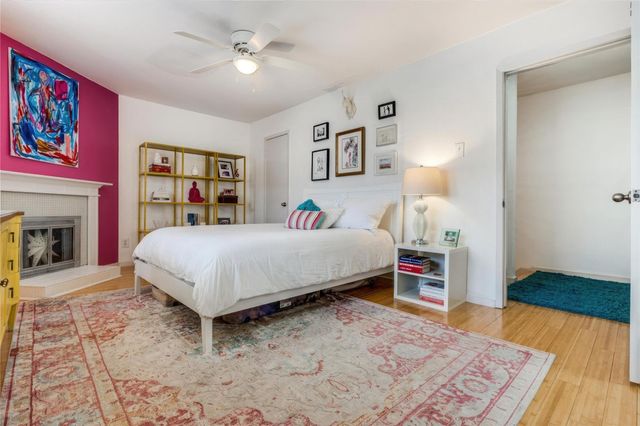 4044 Buena Vista Street 220, Dallas, TX 75204