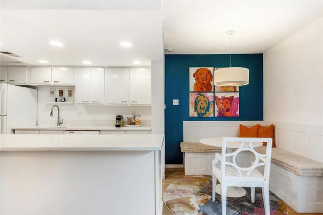 4044 Buena Vista Street 220, Dallas, TX 75204