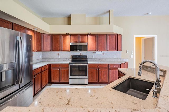 1331 TRIMARAN PLACE, Trinity, FL 34655