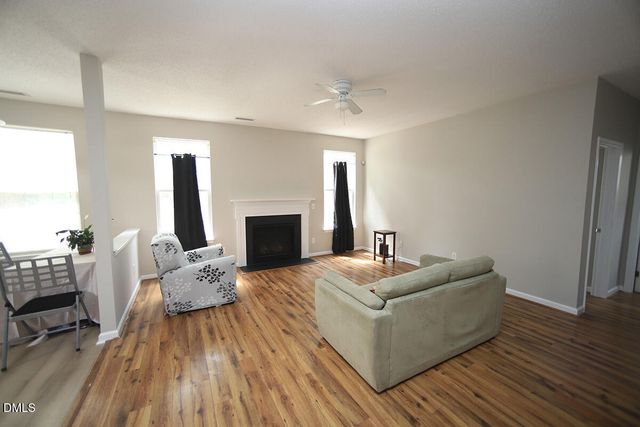 2718 Summer Stream Drive, Raleigh, NC 27610