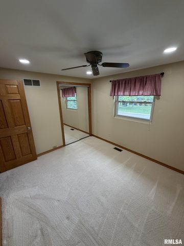 412 BAYSIDE Drive, Germantown Hills, IL 61548