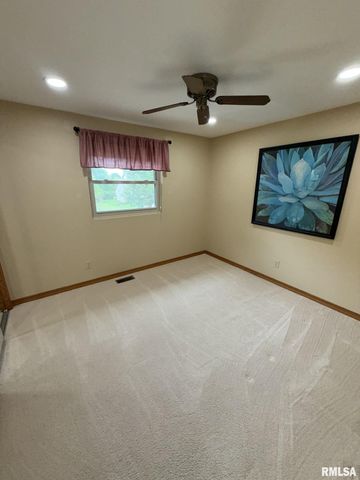 412 BAYSIDE Drive, Germantown Hills, IL 61548