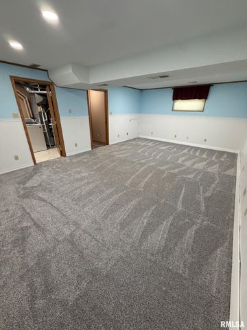 412 BAYSIDE Drive, Germantown Hills, IL 61548