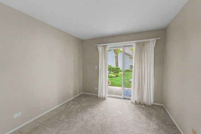 52 Brookston Drive D1, Schaumburg, IL 60193